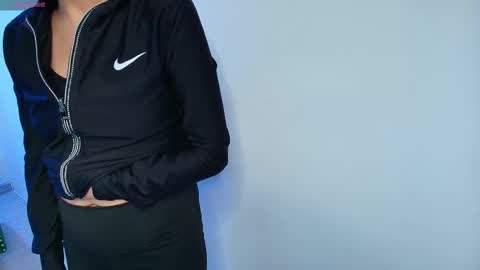 Snapshot of arianna_sweeet chatting on 10-04-25, 03:48 arianna_sweeet online show from 10-04-25, 03:48