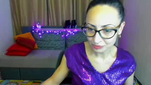 Arianna online show from 12-31-24, 03:34