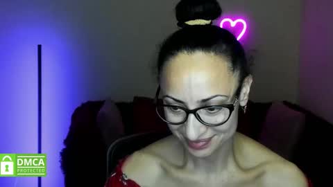 Arianna online show from 10-11-25, 05:33