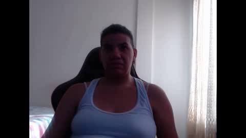 ariannaloovel online show from 02-25-25, 09:13