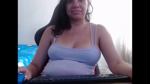 ariannaloovel online show from 09-17-25, 02:41