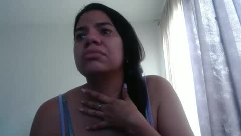 Snapshot of ariannaloovel chatting on 11-18-25, 04:22 ariannaloovel online show from 11-18-25, 04:22