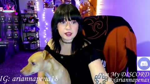 Snapshot of ariannapena chatting on 09-19-25, 11:16 Arianna Pea online show from 09-19-25, 11:16