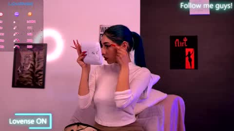 Aria  online show from 09-19-25, 08:53