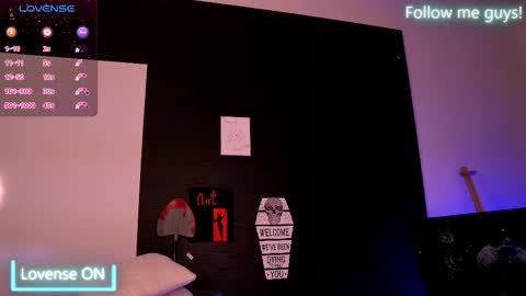 Aria  online show from 10-27-25, 10:14