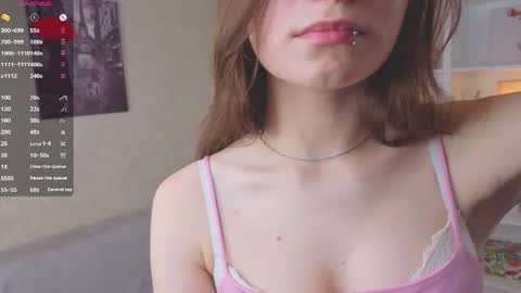 Eva online show from 06-17-26, 03:02