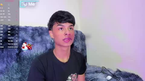 Snapshot of ariel_adan chatting on 01-06-25, 04:34 ariel_adan online show from 01-06-25, 04:34