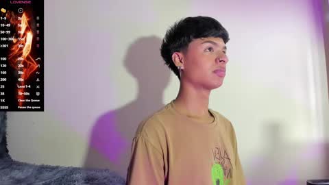 Snapshot of ariel_adan chatting on 01-10-25, 04:33 ariel_adan online show from 01-10-25, 04:33