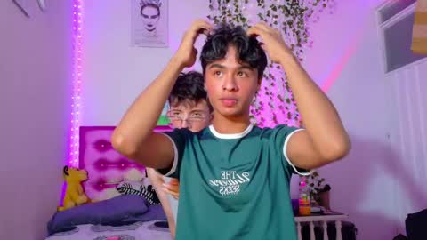 ariel_adan online show from 05-10-26, 01:33