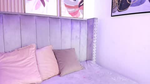 Ariel Wattson online show from 10-18-25, 08:53