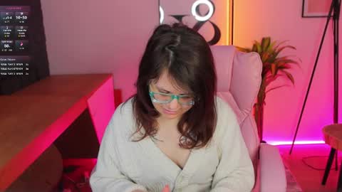 Snapshot of ariell_mini chatting on 03-06-26, 12:56 Ariell Mini online show from 03-06-26, 12:56