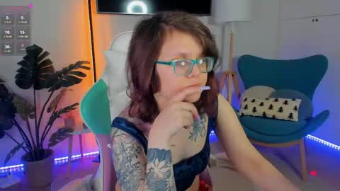 Ariell Mini online show from 05-11-26, 05:35