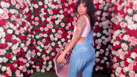 A R I   online show from 01-30-25, 12:37