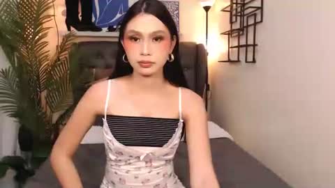 MIRA GREYSON online show from 11-26-25, 12:39