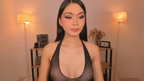 Snapshot of ariellaarida69 chatting on 03-30-26, 11:44 MIRA GREYSON online show from 03-30-26, 11:44