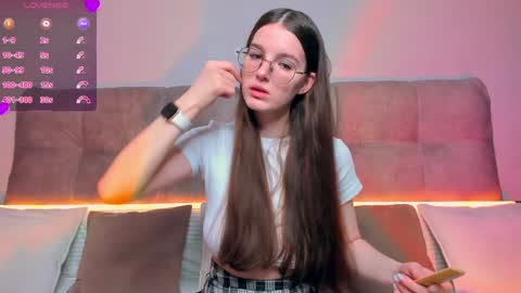 Ariella online show from 12-20-24, 04:09