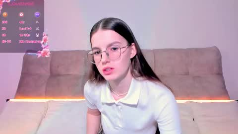 Ariella online show from 09-18-25, 03:41