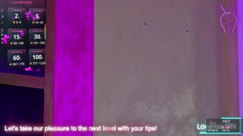 Snapshot of ariellfoxy chatting on 03-12-26, 03:29 ariellfoxy online show from 03-12-26, 03:29