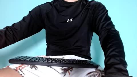 Ariel Aoir online show from 05-10-26, 10:37