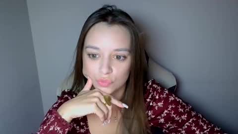 Ariel online show from 09-11-25, 01:00