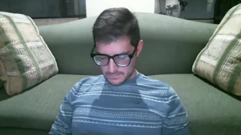 Snapshot of arielsinho chatting on 12-31-24, 03:34 Anon online show from 12-31-24, 03:34