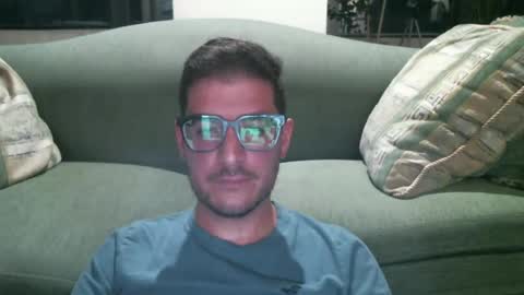 Snapshot of arielsinho chatting on 06-22-26, 01:40 Anon online show from 06-22-26, 01:40