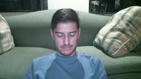 Snapshot of arielsinho chatting on 06-29-26, 12:17 Anon online show from 06-29-26, 12:17