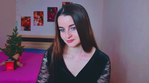 arielstonks_lovee online show from 12-20-24, 05:36