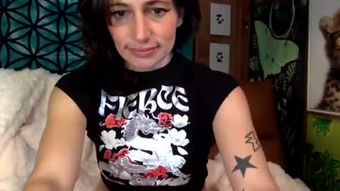 ariel  colin when hes here online show from 12-15-24, 03:09