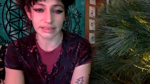 ariel  colin when hes here online show from 12-25-24, 07:34