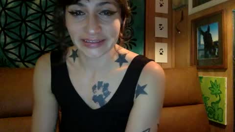 ariel  colin when hes here online show from 12-29-24, 02:27