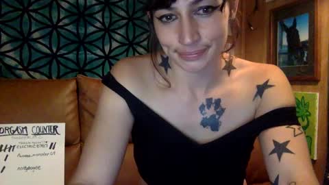 ariel  colin when hes here online show from 12-29-24, 05:12