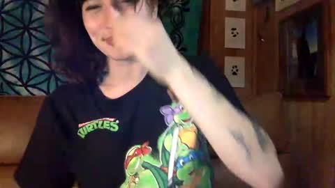 ariel  colin when hes here online show from 02-08-25, 03:30