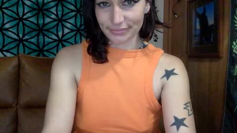 ariel  colin when hes here online show from 02-12-25, 05:26