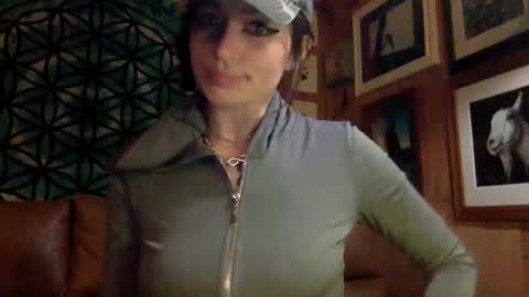 ariel  colin when hes here online show from 03-10-25, 01:56