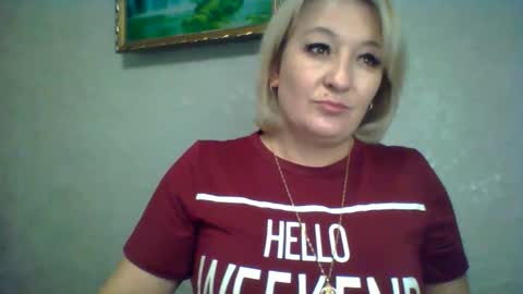 ArielXLoveresss online show from 10-29-25, 02:30