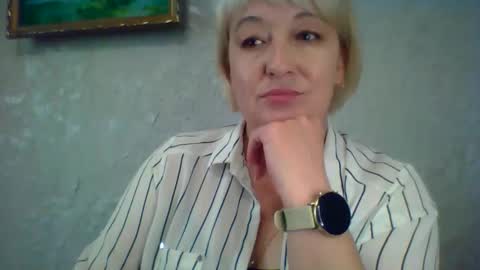 Snapshot of arielxloveresss chatting on 06-03-26, 11:24 ArielXLoveresss online show from 06-03-26, 11:24