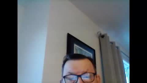 Snapshot of ariens chatting on 12-29-24, 04:08 ariens online show from 12-29-24, 04:08