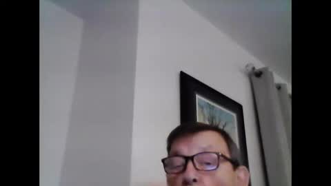 Snapshot of ariens chatting on 01-15-25, 03:22 ariens online show from 01-15-25, 03:22