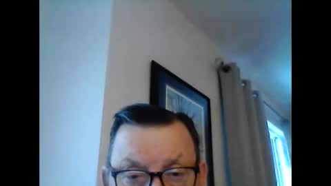 Snapshot of ariens chatting on 01-17-25, 04:15 ariens online show from 01-17-25, 04:15