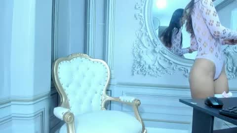 Arietta online show from 03-22-26, 03:26