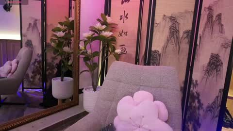 Snapshot of arigigomez chatting on 05-08-26, 11:37 Arigi Gomez online show from 05-08-26, 11:37