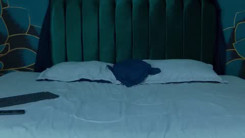 Ari online show from 02-18-25, 11:30