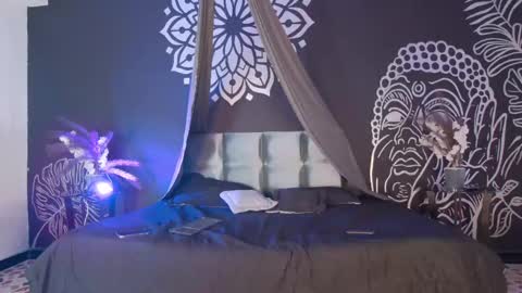 Ari online show from 09-13-25, 07:35