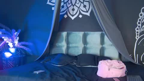 Ari online show from 09-20-25, 07:26