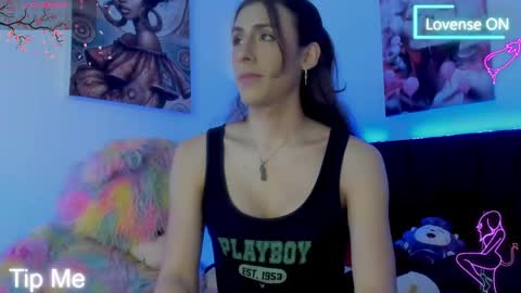 Ariana Forero ---- independet model online show from 05-18-26, 10:04