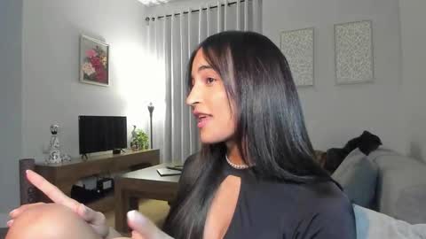 Snapshot of ariia1_ chatting on 02-20-26, 03:03 Aria online show from 02-20-26, 03:03