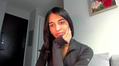 Snapshot of ariia1_ chatting on 02-27-26, 08:20 Aria online show from 02-27-26, 08:20