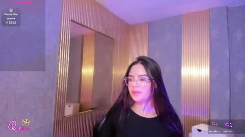 ariiaa_tay1 online show from 06-13-26, 11:41