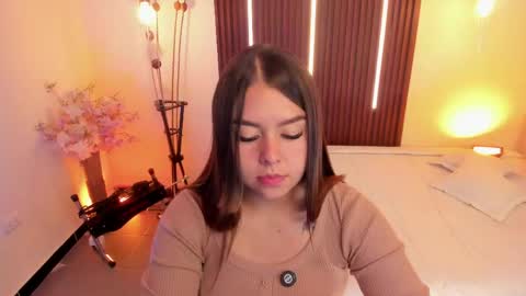 Snapshot of ariianabaker chatting on 04-28-26, 02:22 Arianna online show from 04-28-26, 02:22